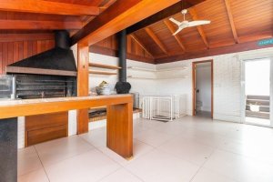 Cobertura com 240m², 3 dormitórios no bairro Cristal em Porto Alegre para Alugar