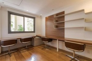 Apartamento com 57m², 1 dormitório no bairro Três Figueiras em Porto Alegre para Alugar