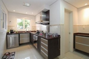 Casa com 171m², 3 dormitórios no bairro Hípica em Porto Alegre para Alugar