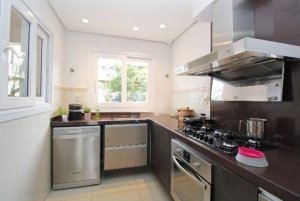 Casa com 171m², 3 dormitórios no bairro Hípica em Porto Alegre para Alugar