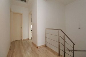 Casa com 171m², 3 dormitórios no bairro Hípica em Porto Alegre para Alugar