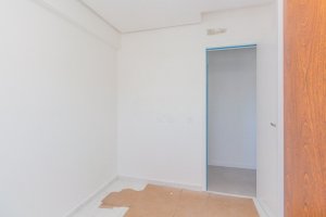 Apartamento com 76m², 3 dormitórios no bairro Vila Ipiranga em Porto Alegre para Alugar