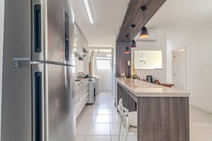 Apartamento com 75m², 3 dormitórios no bairro São Sebastião em Porto Alegre para Alugar