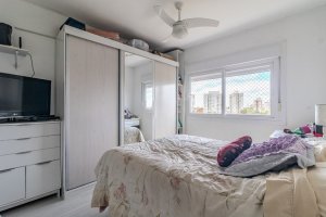 Apartamento com 75m², 3 dormitórios no bairro São Sebastião em Porto Alegre para Alugar