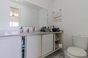 Apartamento com 75m², 3 dormitórios no bairro São Sebastião em Porto Alegre para Alugar