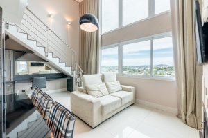 Apartamento com 65m², 1 dormitório no bairro Três Figueiras em Porto Alegre para Alugar