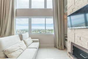 Apartamento com 65m², 1 dormitório no bairro Três Figueiras em Porto Alegre para Alugar