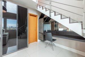 Apartamento com 65m², 1 dormitório no bairro Três Figueiras em Porto Alegre para Alugar