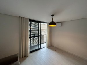 Apartamento com 47m², 1 dormitório no bairro Mont Serrat em Porto Alegre para Alugar
