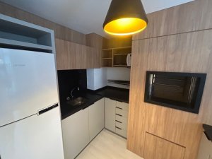 Apartamento com 47m², 1 dormitório no bairro Mont Serrat em Porto Alegre para Alugar