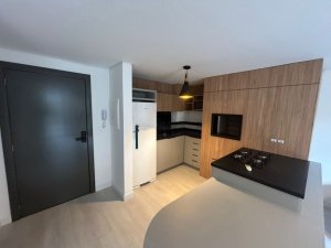 Apartamento com 47m², 1 dormitório no bairro Mont Serrat em Porto Alegre para Alugar