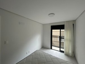 Apartamento com 47m², 1 dormitório no bairro Mont Serrat em Porto Alegre para Alugar
