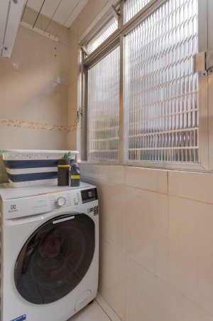 Apartamento com 54m², 2 dormitórios no bairro Mont Serrat em Porto Alegre para Alugar