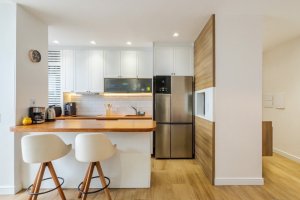 Apartamento com 99m², 2 dormitórios no bairro Farrapos em Porto Alegre para Alugar