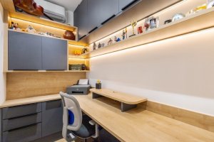 Apartamento com 99m², 2 dormitórios no bairro Farrapos em Porto Alegre para Alugar