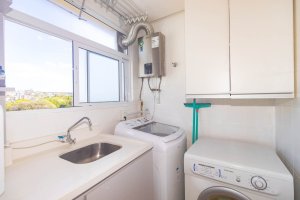 Apartamento com 45m², 1 dormitório no bairro Santana em Porto Alegre para Alugar