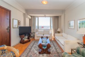 Apartamento com 136m², 3 dormitórios no bairro Independência em Porto Alegre para Alugar