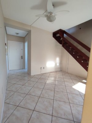 Cobertura com 117m², 3 dormitórios no bairro Sarandi em Porto Alegre para Alugar