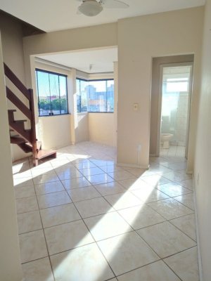 Cobertura com 117m², 3 dormitórios no bairro Sarandi em Porto Alegre para Alugar