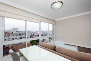 Apartamento com 81m², 3 dormitórios no bairro Rio Branco em Porto Alegre para Alugar