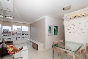 Apartamento com 81m², 3 dormitórios no bairro Rio Branco em Porto Alegre para Alugar