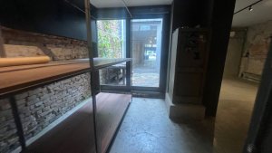 Prédio Comercial com 400m² no bairro Moinhos de Vento em Porto Alegre para Alugar