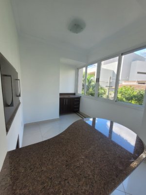 Apartamento com 75m², 2 dormitórios no bairro Mont Serrat em Porto Alegre para Alugar