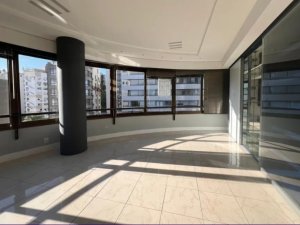 Apartamento com 105m², 3 dormitórios no bairro Bela Vista em Porto Alegre para Alugar