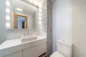 Apartamento com 69m², 1 dormitório no bairro Passo da Areia em Porto Alegre para Alugar