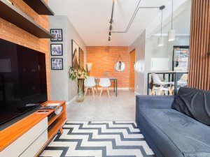 Apartamento com 60m², 2 dormitórios no bairro Passo da Areia em Porto Alegre para Alugar