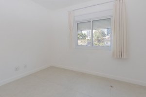 Apartamento com 103m², 3 dormitórios no bairro Petrópolis em Porto Alegre para Alugar