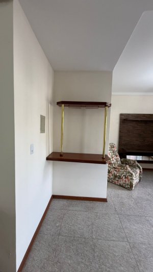 Casa com 189m², 3 dormitórios no bairro Sarandi em Porto Alegre para Alugar