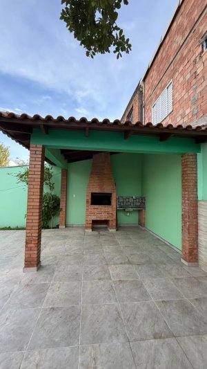 Casa com 189m², 3 dormitórios no bairro Sarandi em Porto Alegre para Alugar