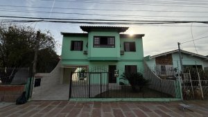 Casa com 189m², 3 dormitórios no bairro Sarandi em Porto Alegre para Alugar