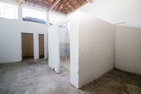 Depósito/Pavilhão com 250m² no bairro Navegantes em Porto Alegre para Alugar