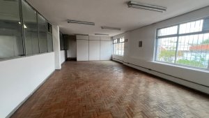 Galpão com 919m² no bairro Navegantes em Porto Alegre para Alugar