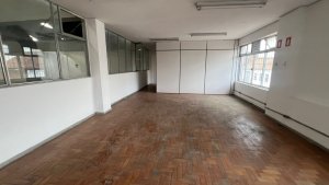 Galpão com 919m² no bairro Navegantes em Porto Alegre para Alugar