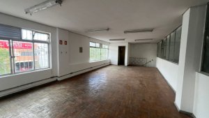 Galpão com 919m² no bairro Navegantes em Porto Alegre para Alugar