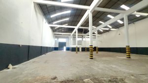 Galpão com 919m² no bairro Navegantes em Porto Alegre para Alugar