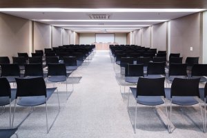 Salas/Conjuntos com 46m² no bairro Praia De Belas em Porto Alegre para Alugar