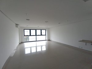 Conjunto/Sala com 46m² no bairro Praia De Belas em Porto Alegre para Alugar