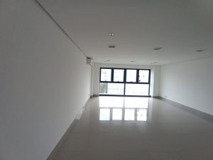 Salas/Conjuntos com 46m² no bairro Praia De Belas em Porto Alegre para Alugar