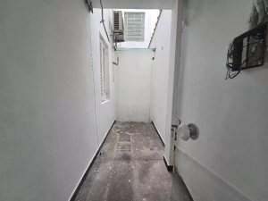 Casa com 450m², 2 dormitórios no bairro Santa Cecília em Porto Alegre para Alugar