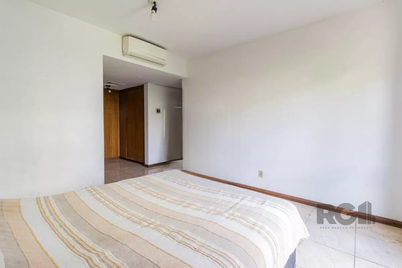 Apartamento à venda com 3 quartos, 192m² - Foto 15