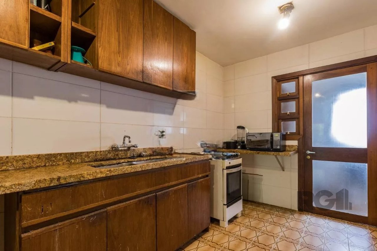 Apartamento à venda com 3 quartos, 192m² - Foto 11