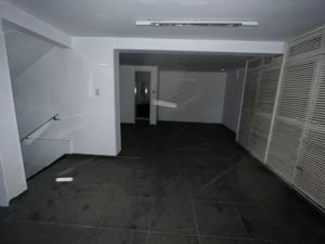 Loja com 300m² no bairro Centro Histórico em Porto Alegre para Alugar