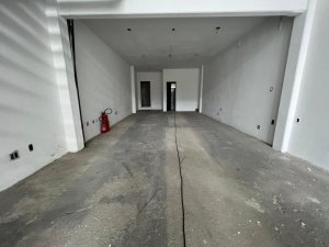 Loja com 121m² no bairro Petrópolis em Porto Alegre para Alugar