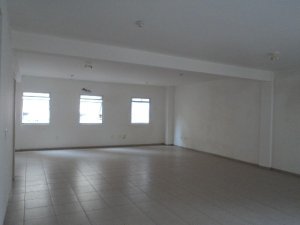 Conjunto/Sala com 100m² no bairro Moinhos de Vento em Porto Alegre para Alugar