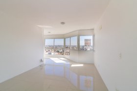 Apartamento com 115m², 3 dormitórios no bairro Higienópolis em Porto Alegre para Alugar