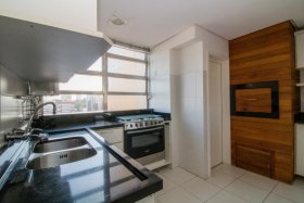 Apartamento com 170m², 3 dormitórios no bairro Moinhos de Vento em Porto Alegre para Alugar